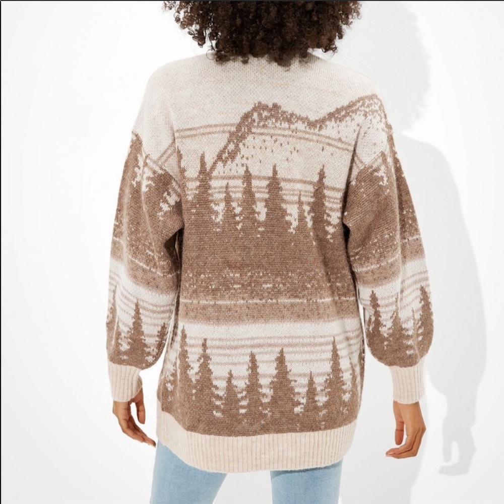 ISO AE WILDERNESS CARDIGAN 🤎🤍